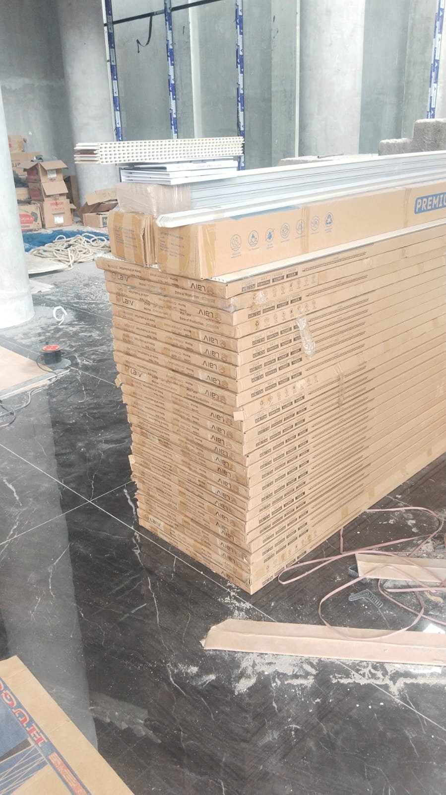 Pengiriman Wallboard pembangunan gedung